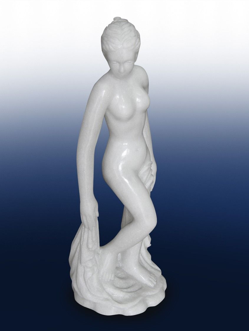 Statua di una donna