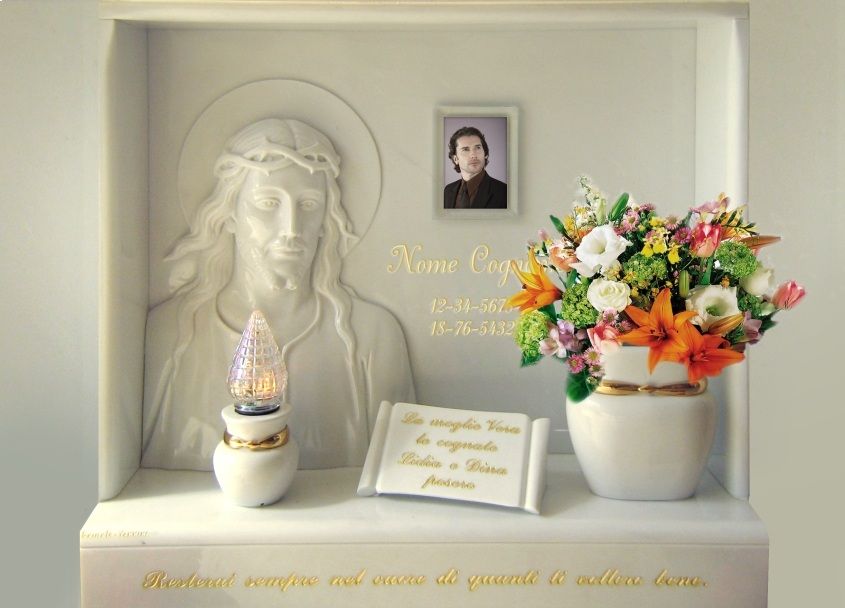 Lapide con figura religiosa