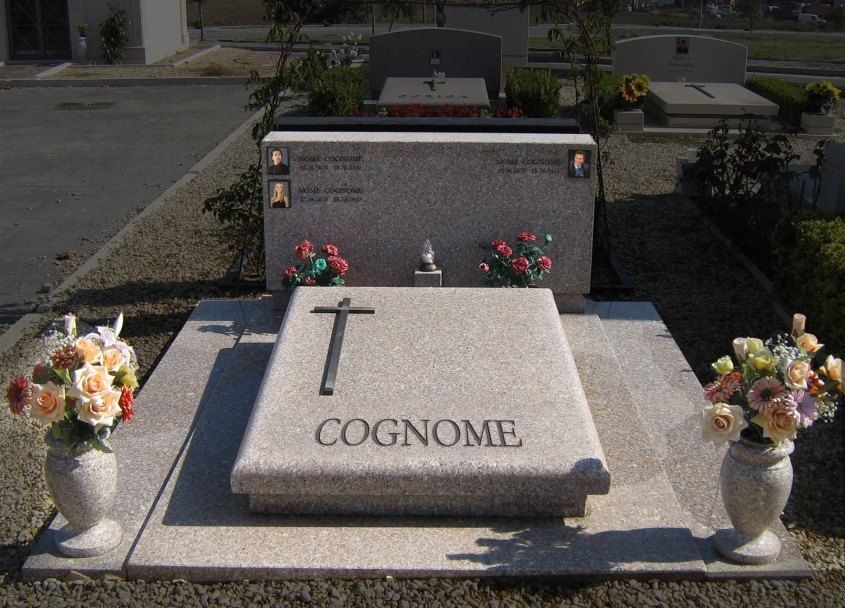 Tomba con croce