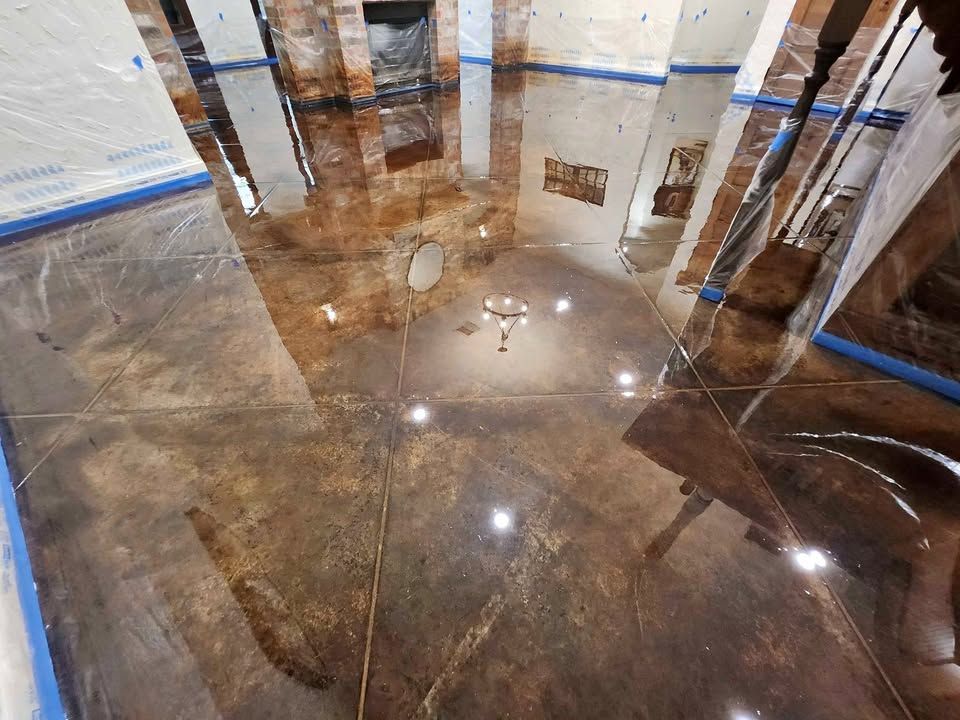 polished concrete retail flooring