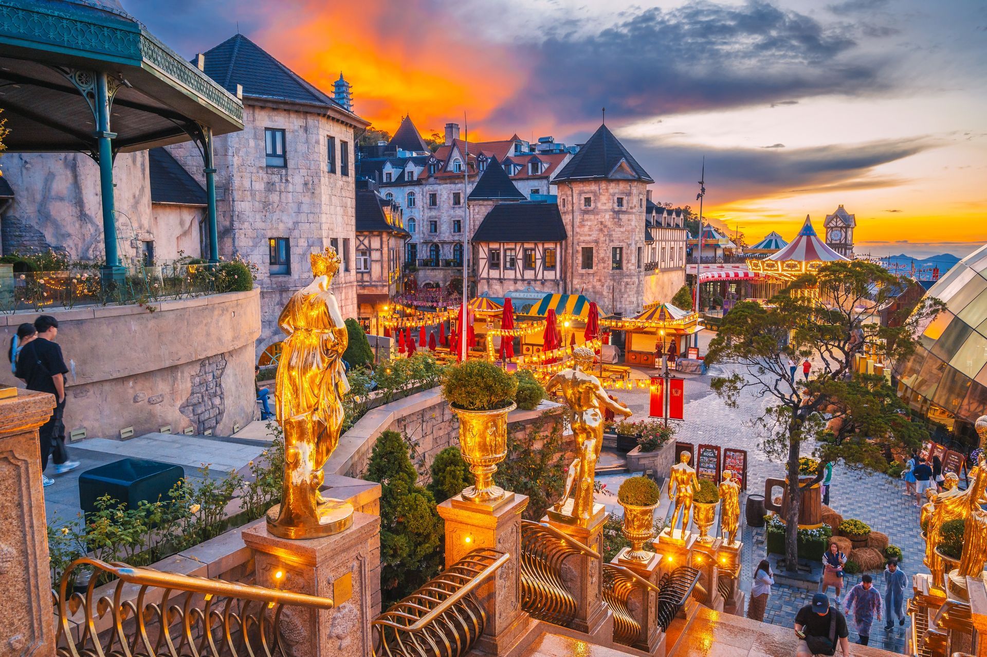 Ba Na Hills was honoured by the World Travel Awards in two categories: Asia's Leading Theme Park 2026 and Asia's Leading Cable Car 2026