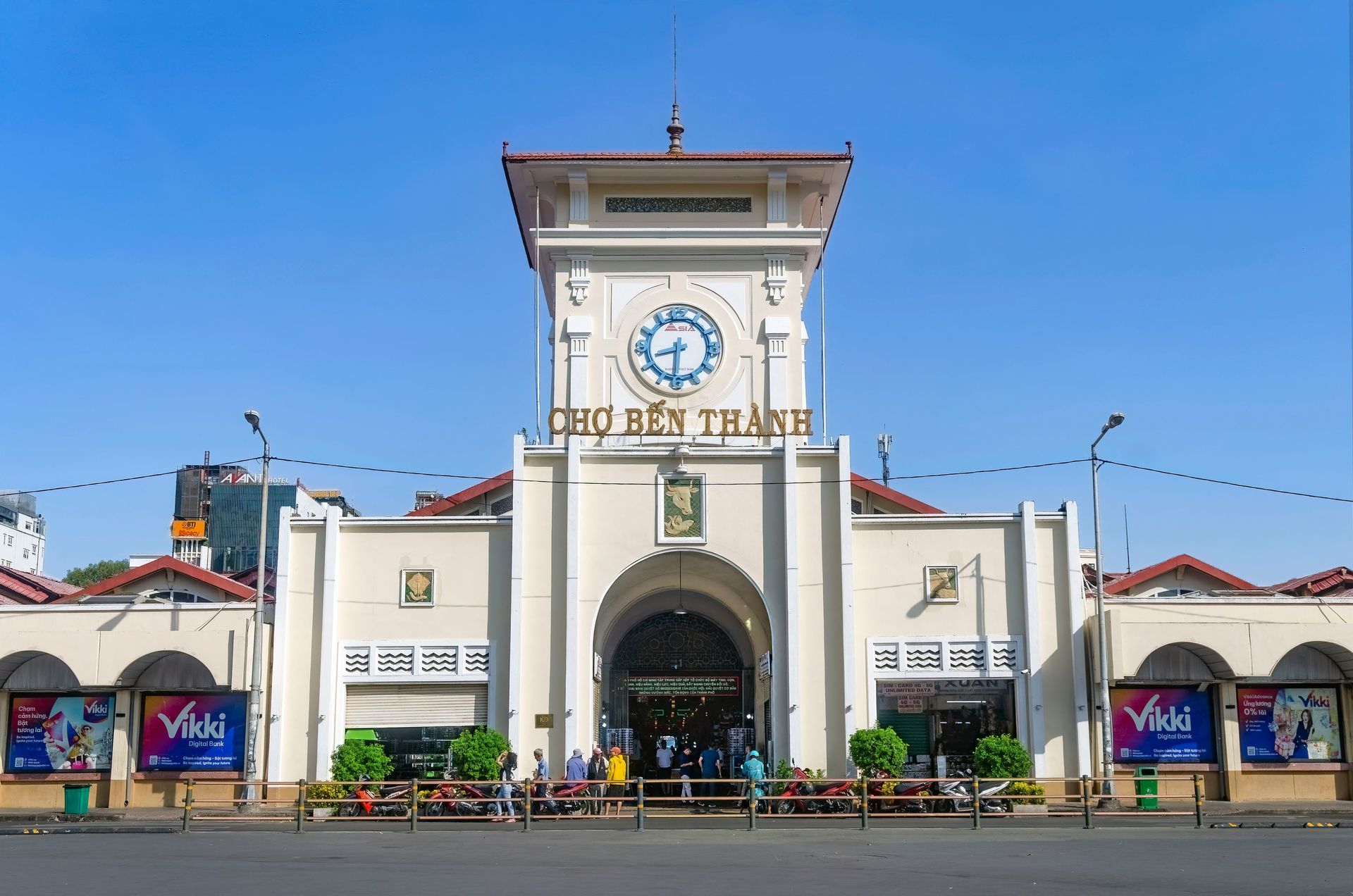 Ben Thanh Market