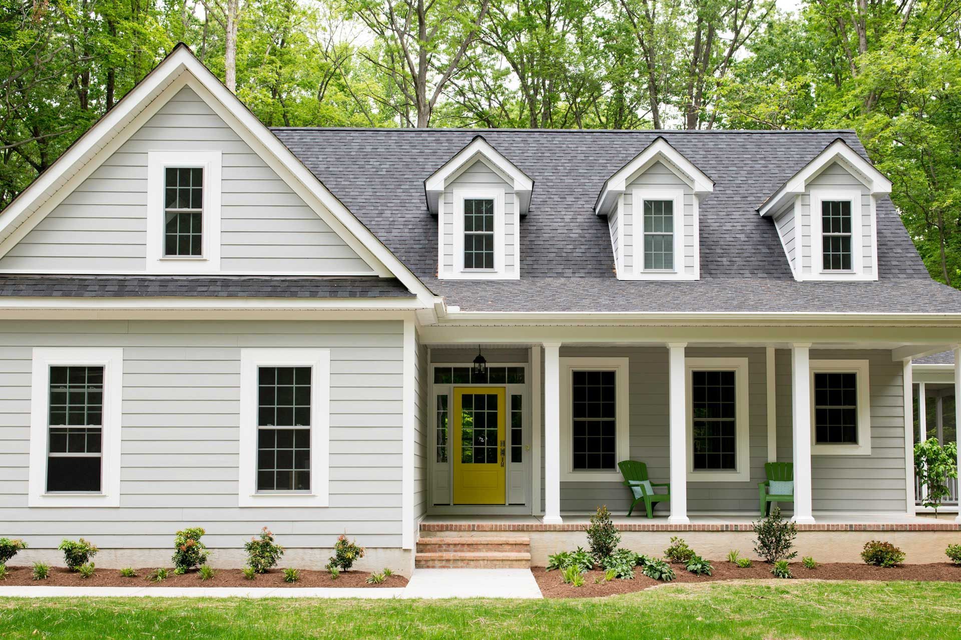 Beautiful Front House — Home Vinyl Windows in Victoria, TX