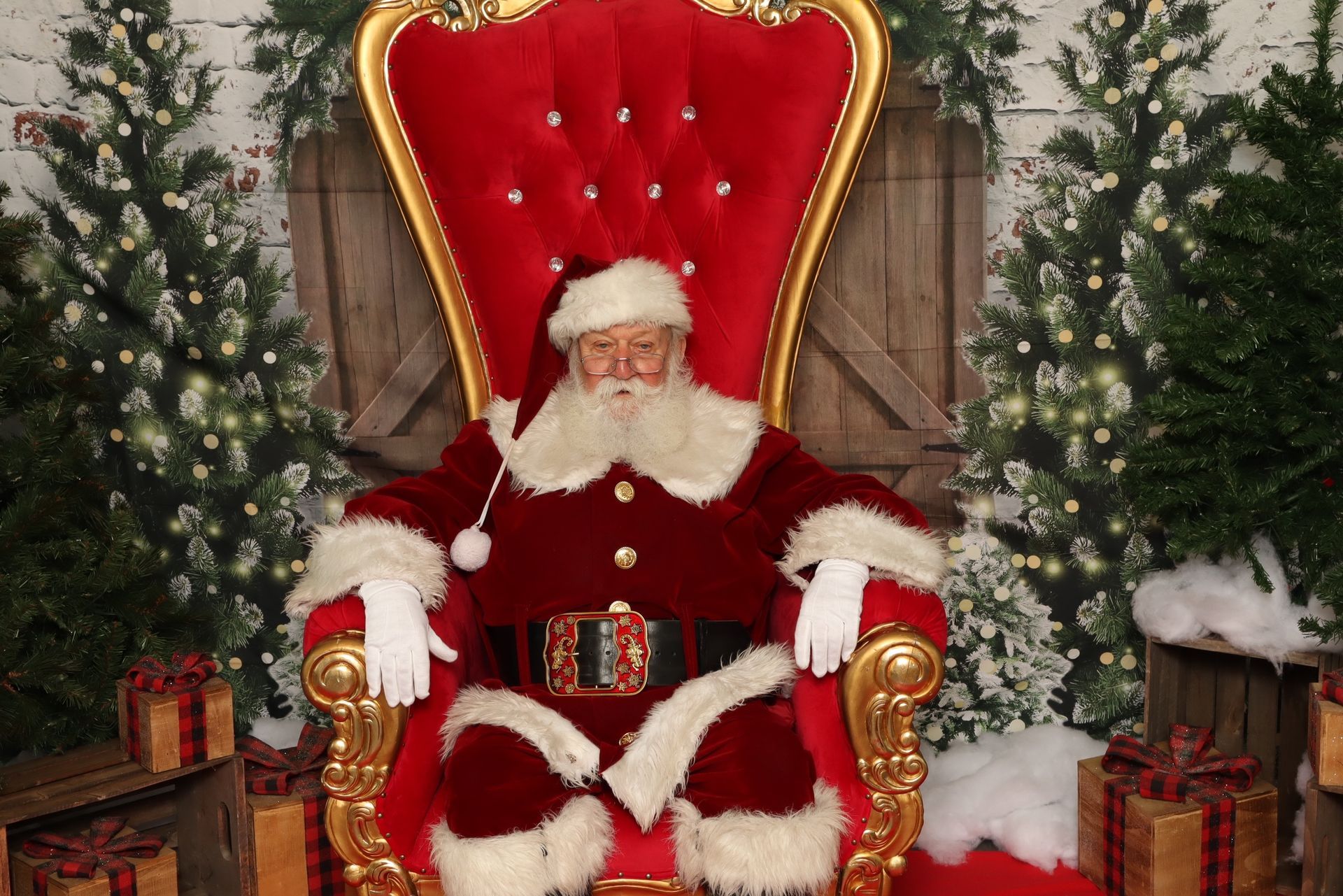 Premium Holiday Party Experience by Crafty Photo Booth