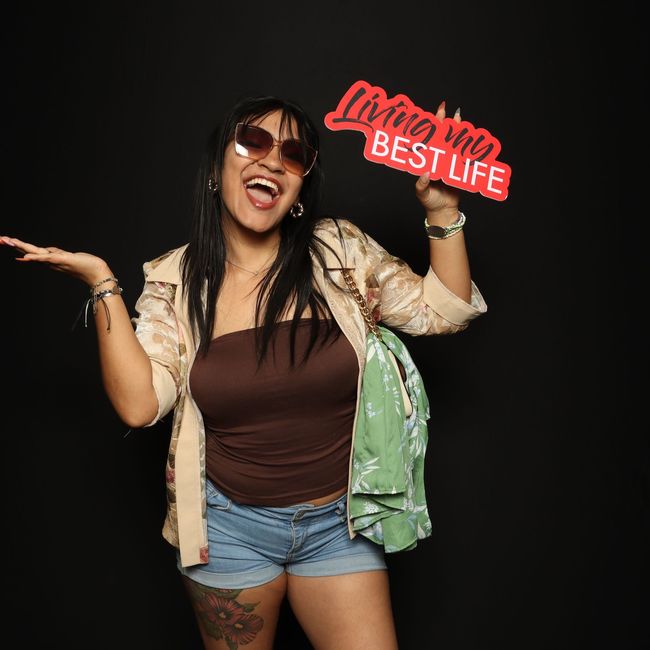 Premium photo booth rentals in San Antonio. Modern design, studio-quality photos & exceptional guest experience. Weddings • Corporate • Events.