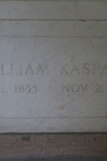 CWWilliamKasparInsideVault350 CWWilliamKasparInsideVault350