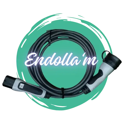 Un cable de carga EV, enrollado, con conectores en cada extremo y el texto