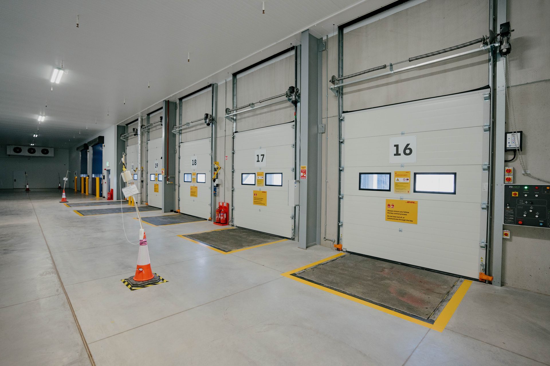 Cold Room & Lobby Area for DHL