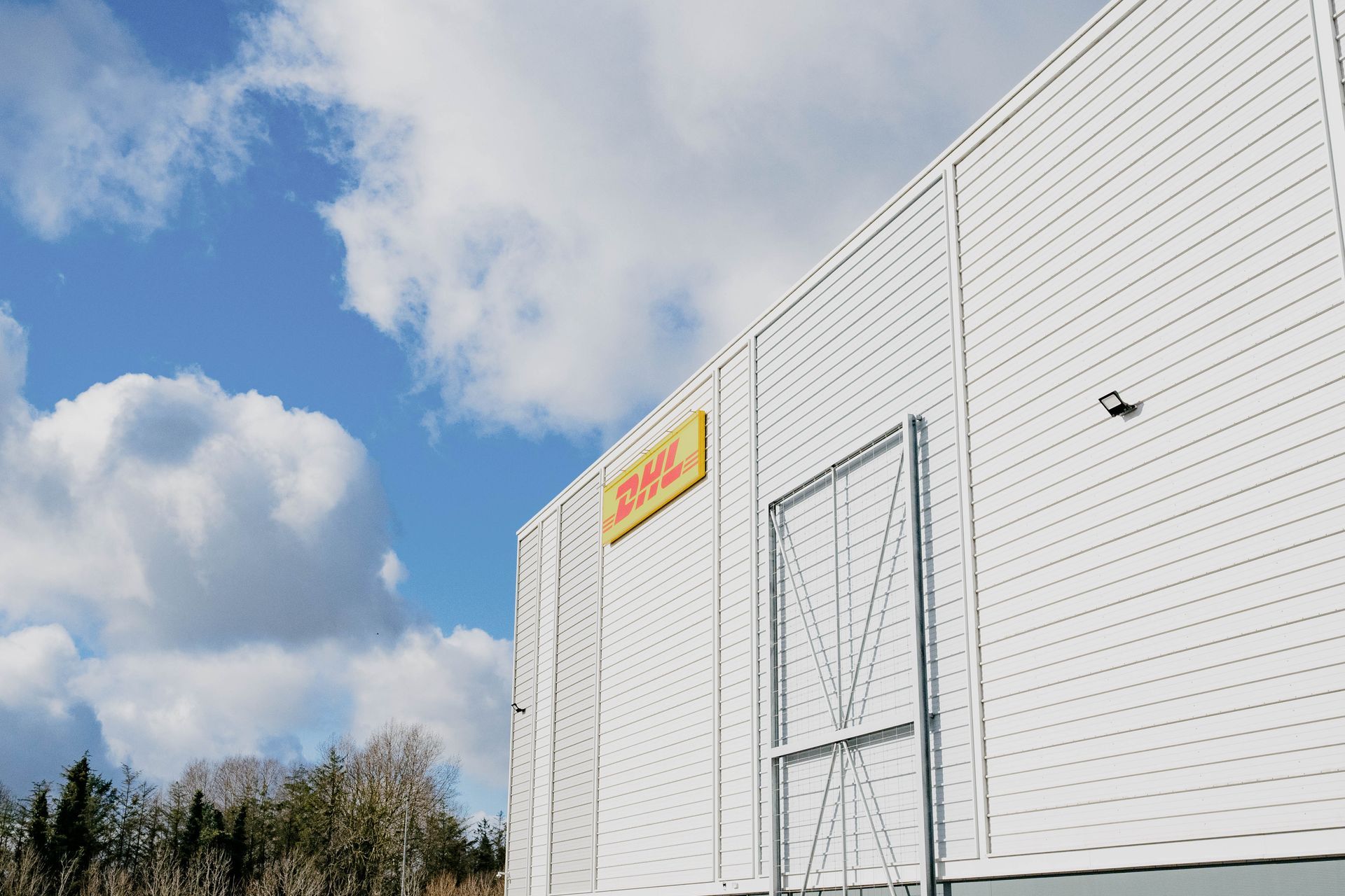 Cold Room & Lobby Area for DHL