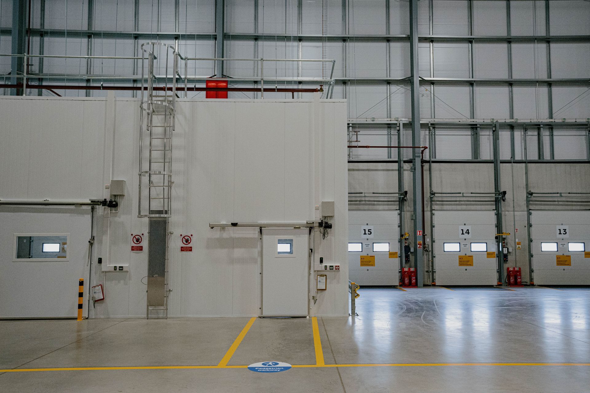 Cold Room & Lobby Area for DHL
