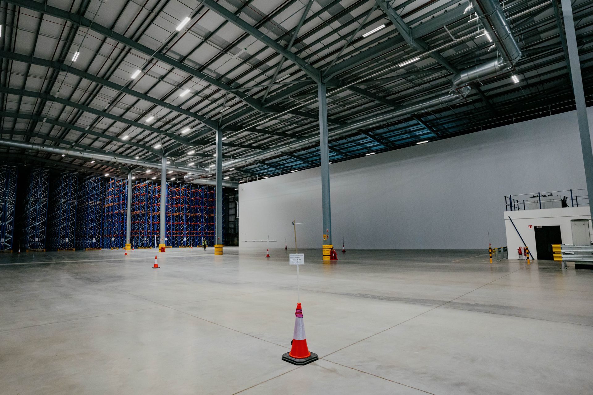 Cold Room & Lobby Area for DHL