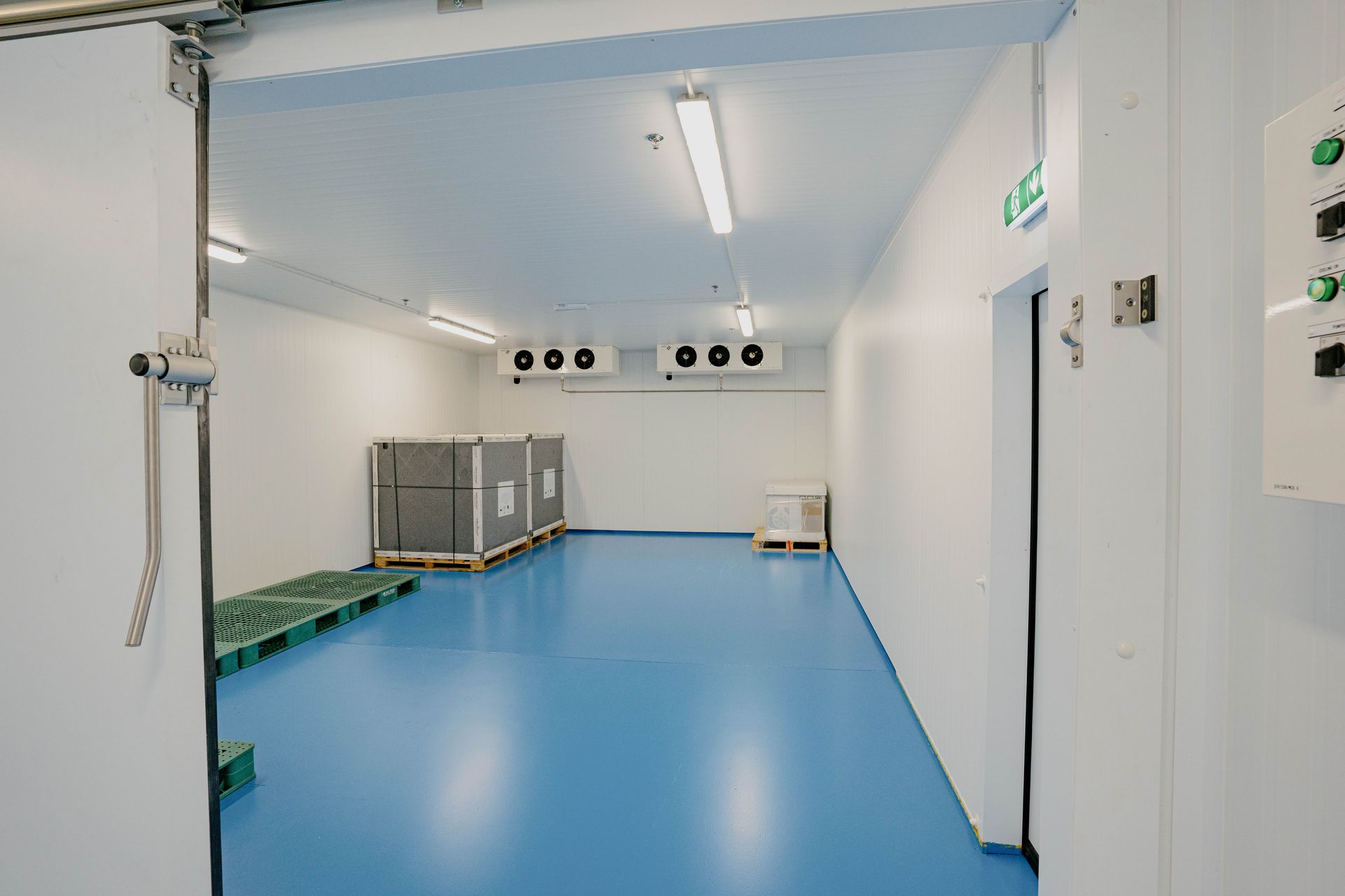 Controlled Environment for Nippon Express in Dublin