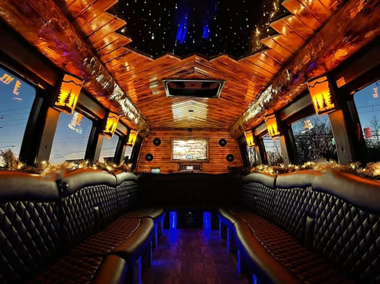 Quinceañera Party Bus Rentals, Limousine Service, Denver, CO