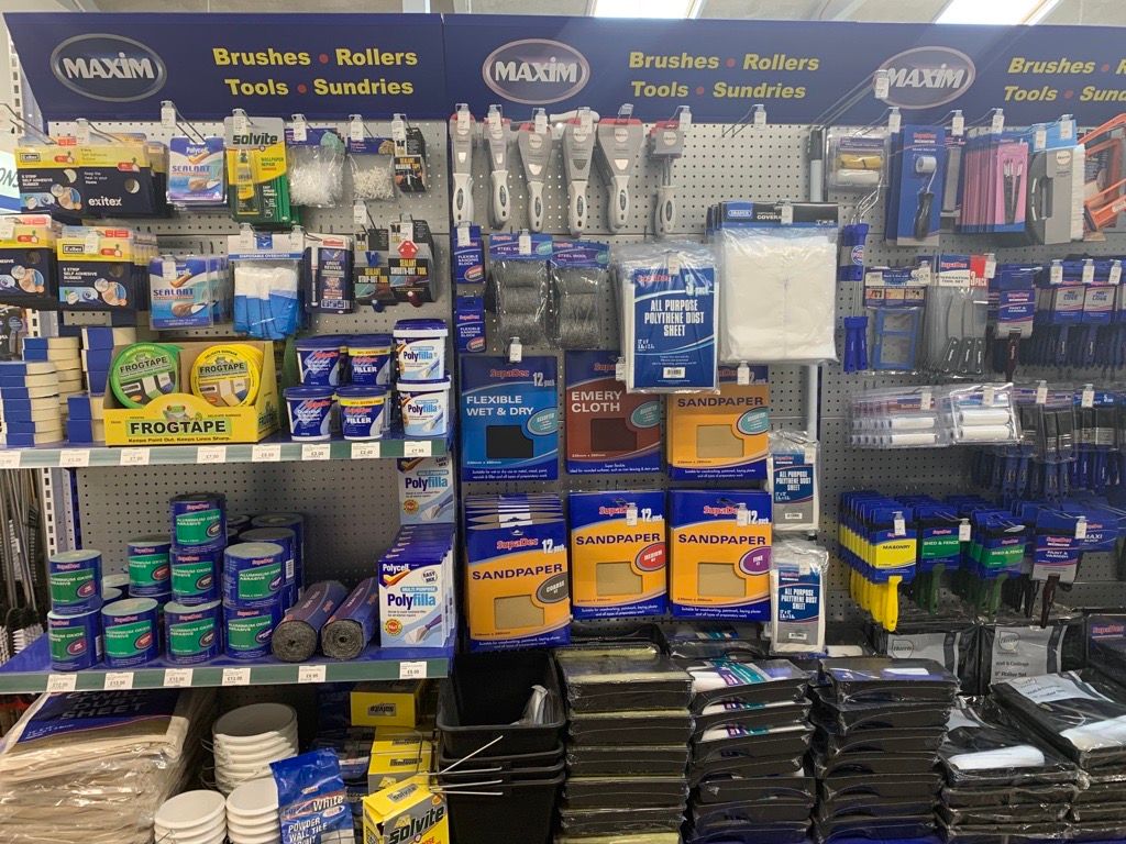 decorating equipment