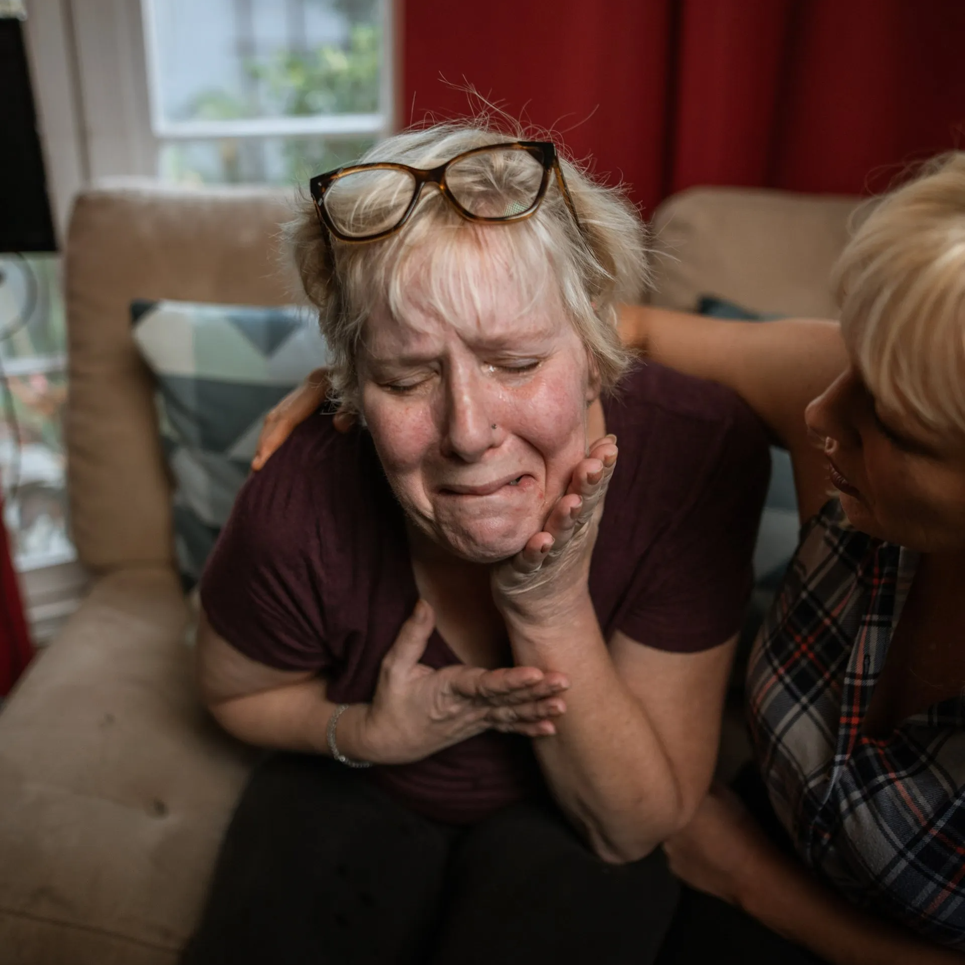 Woman in grief, counseling in NJ.