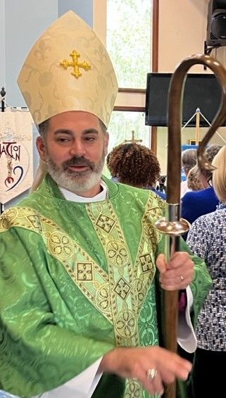 Bishop Justin wearing our gifted mitre during Fall Assembly, 2023