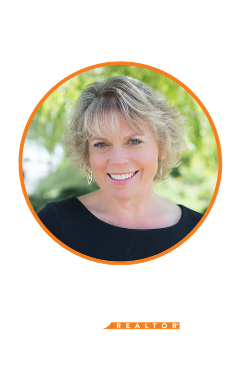 Maureen Davis headshot