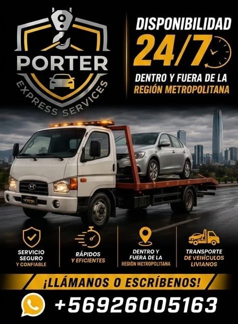 Un coche clásico marrón en una grúa en una calle de la ciudad, con otro vehículo al lado.