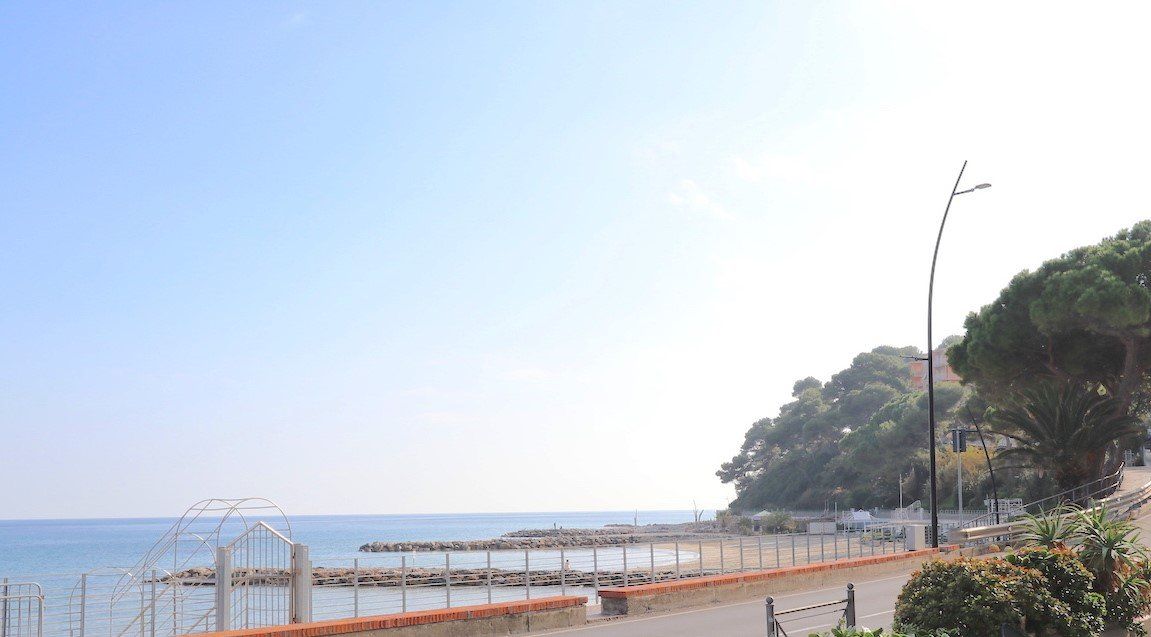 Laigueglia a pochi passi dal mare
