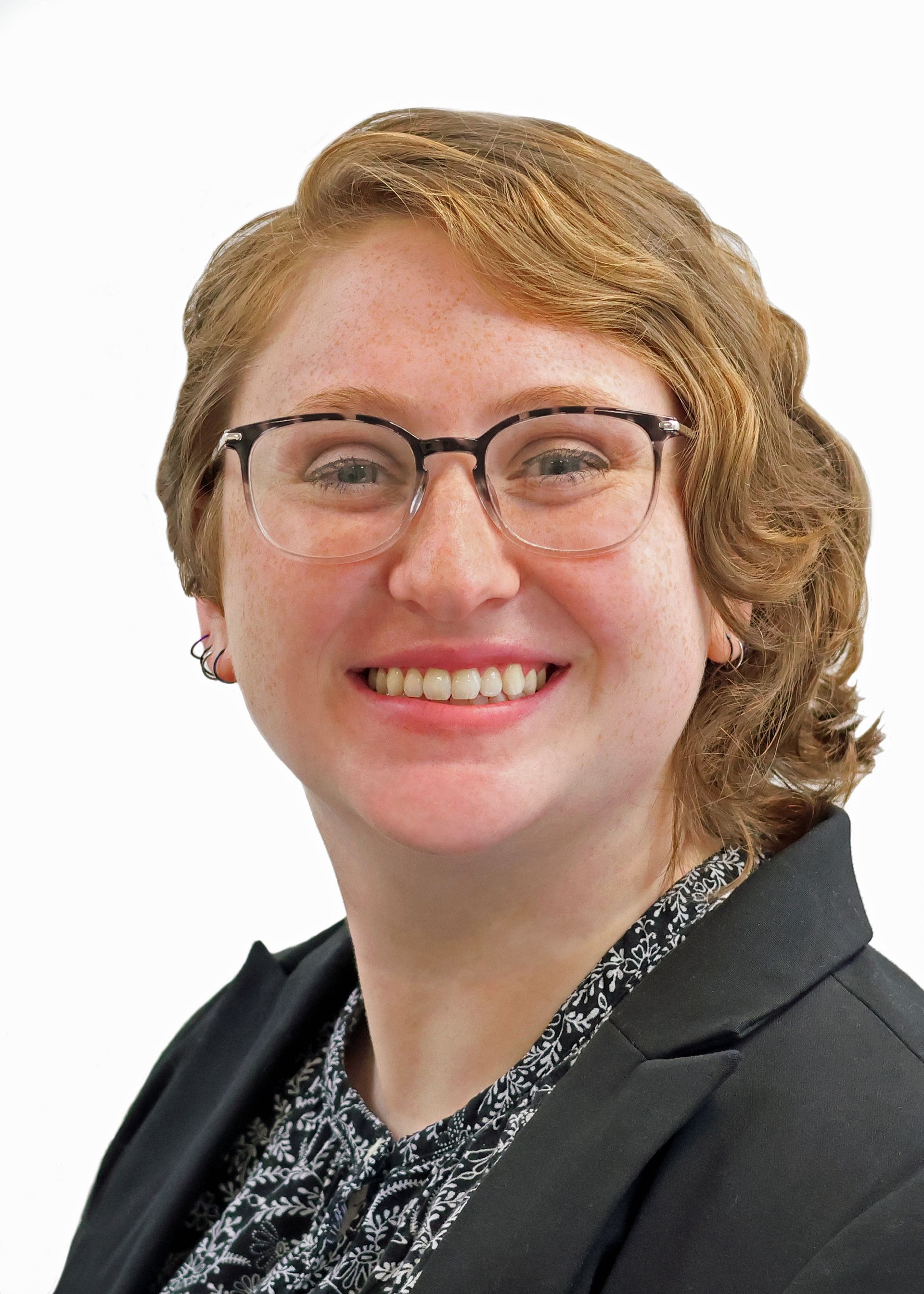 Lydia Driskill-Ahrens headshot