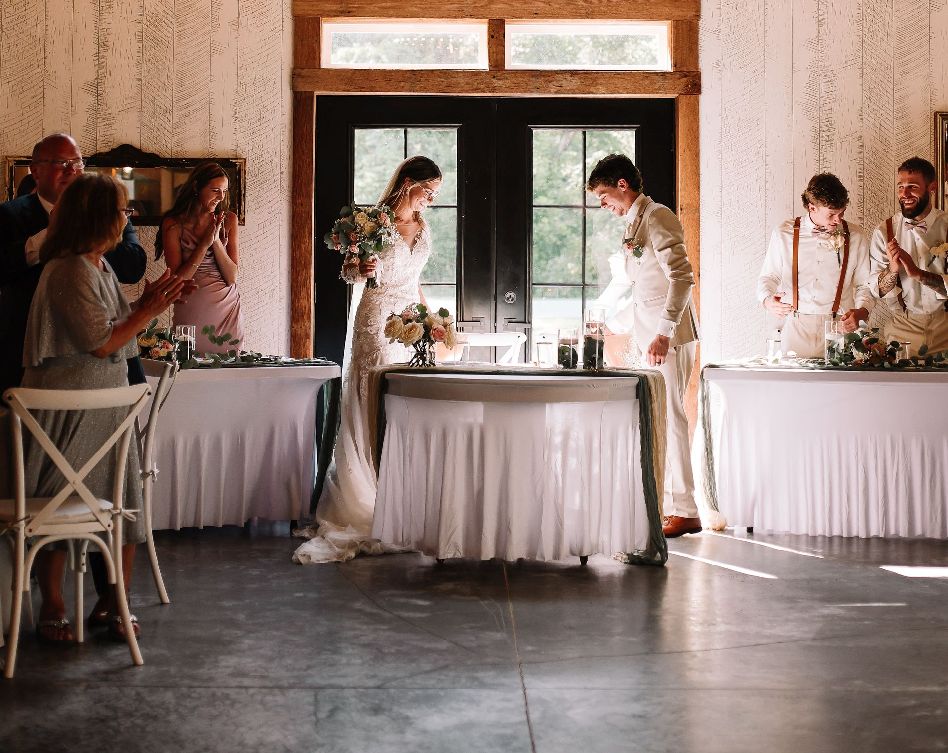 The Evergreen Wedding Barn in West Virginia | Places to get married in West Virginia  | Barn Style Weddings in West Virginia