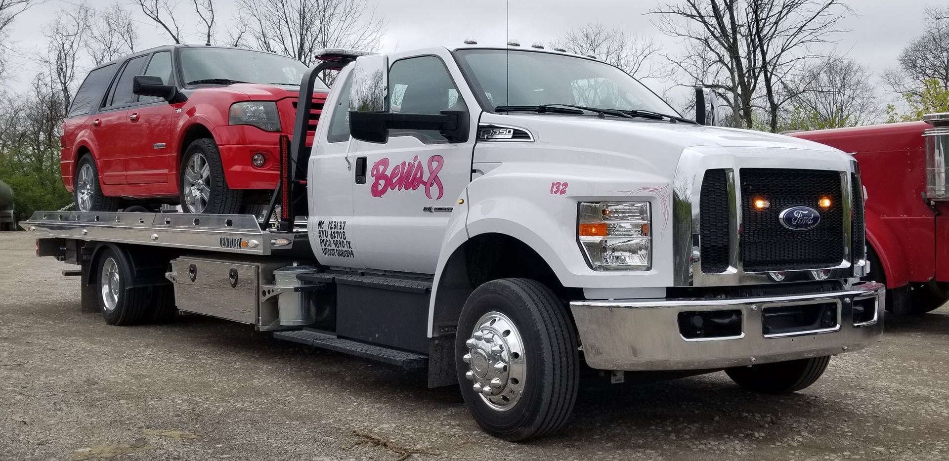Automobile Towing — Cincinnati, OH — Bevis Towing