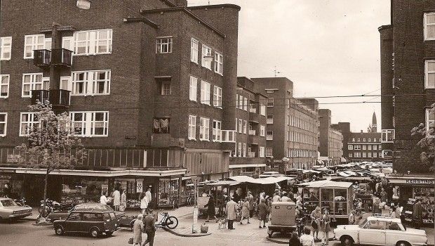 Buiten Amsterdam plande de stad in het begin van de 20e_eeuw een nieuwe uitbreiding: Plan West
