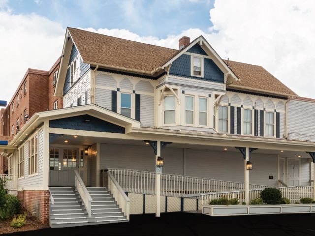 Funeral Home in Meriden, CT | Beecher and Bennett Funeral Service Inc.