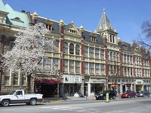 Buildings and street in Bellefonte, PA