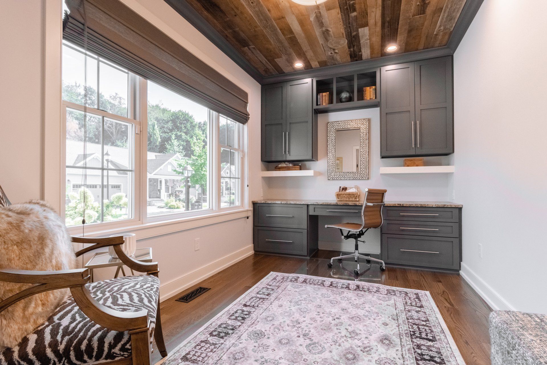 Home office - Custom home building in Pennsylvania