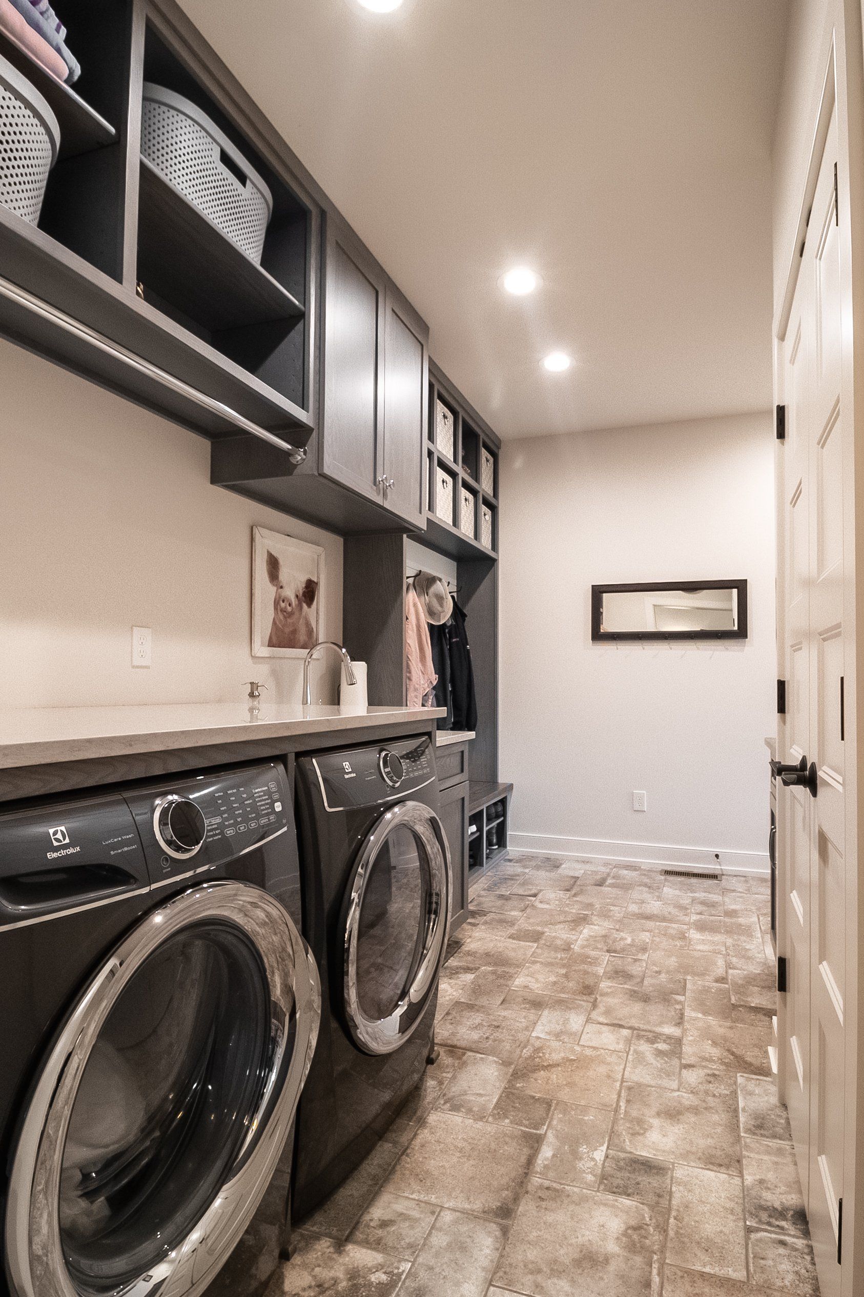 Laundry room - Best custom home contractor