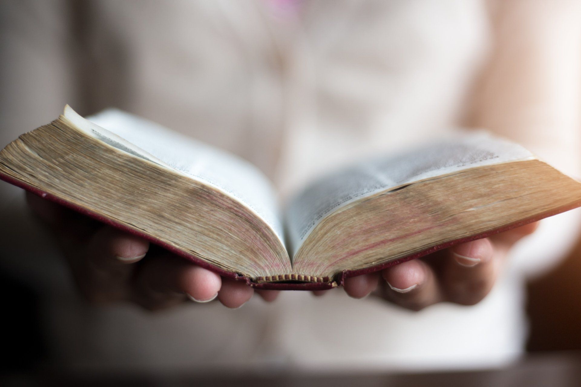 Reading Bible — Royalton, OH — Royalton Community Church