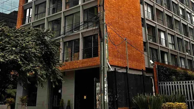 Facade of Nova Iorque Bogotá on Calle 93 in Bogotá, an executive hotel option in Bogotá.
