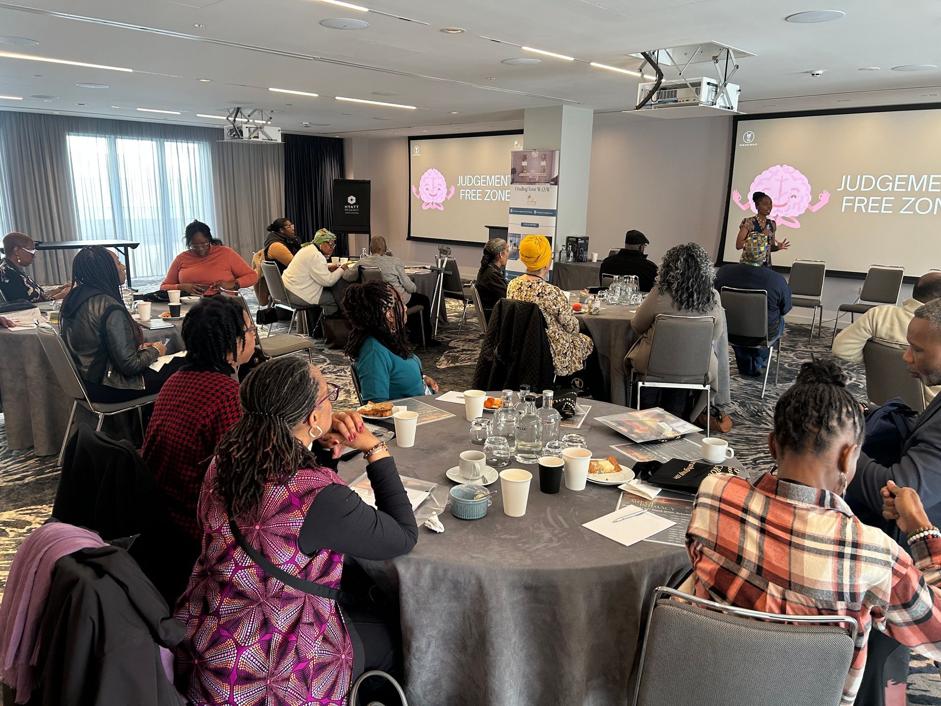 Group teaching at Art of Intimacy Live