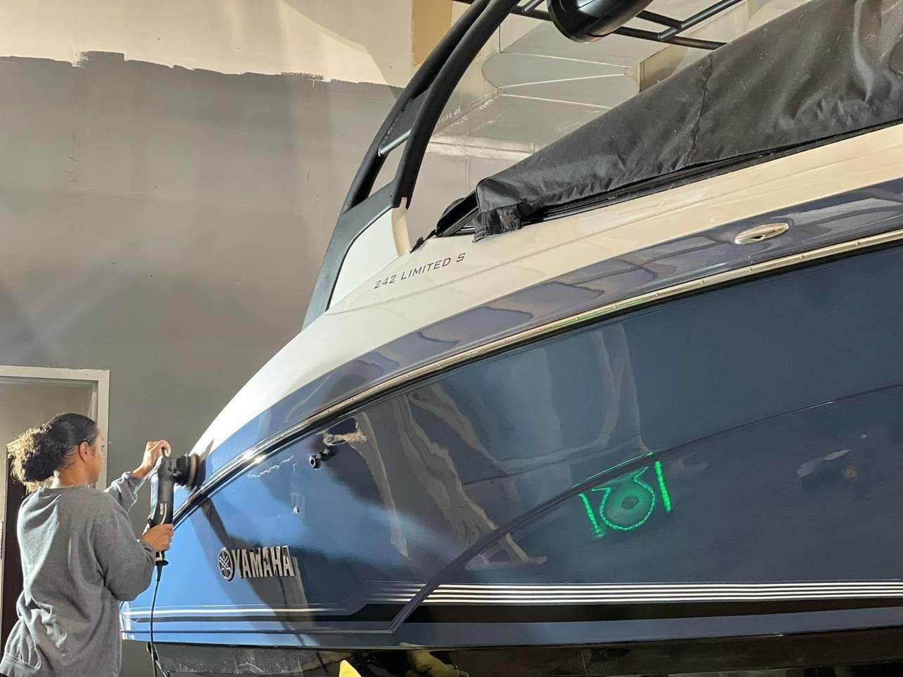 Boat oxidation removal