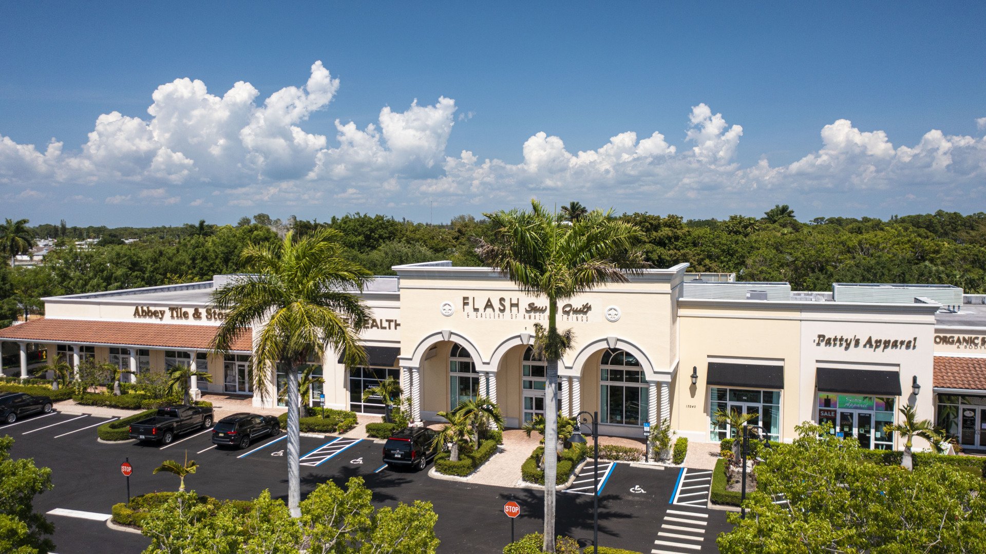 Gallery New Luxury Apartments Naples, FL
