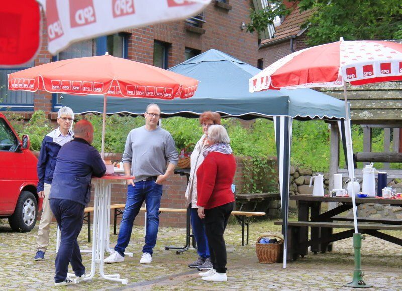 SPD-Kandidaten Bliedersdorf im Gespräch mit Kai Koeser