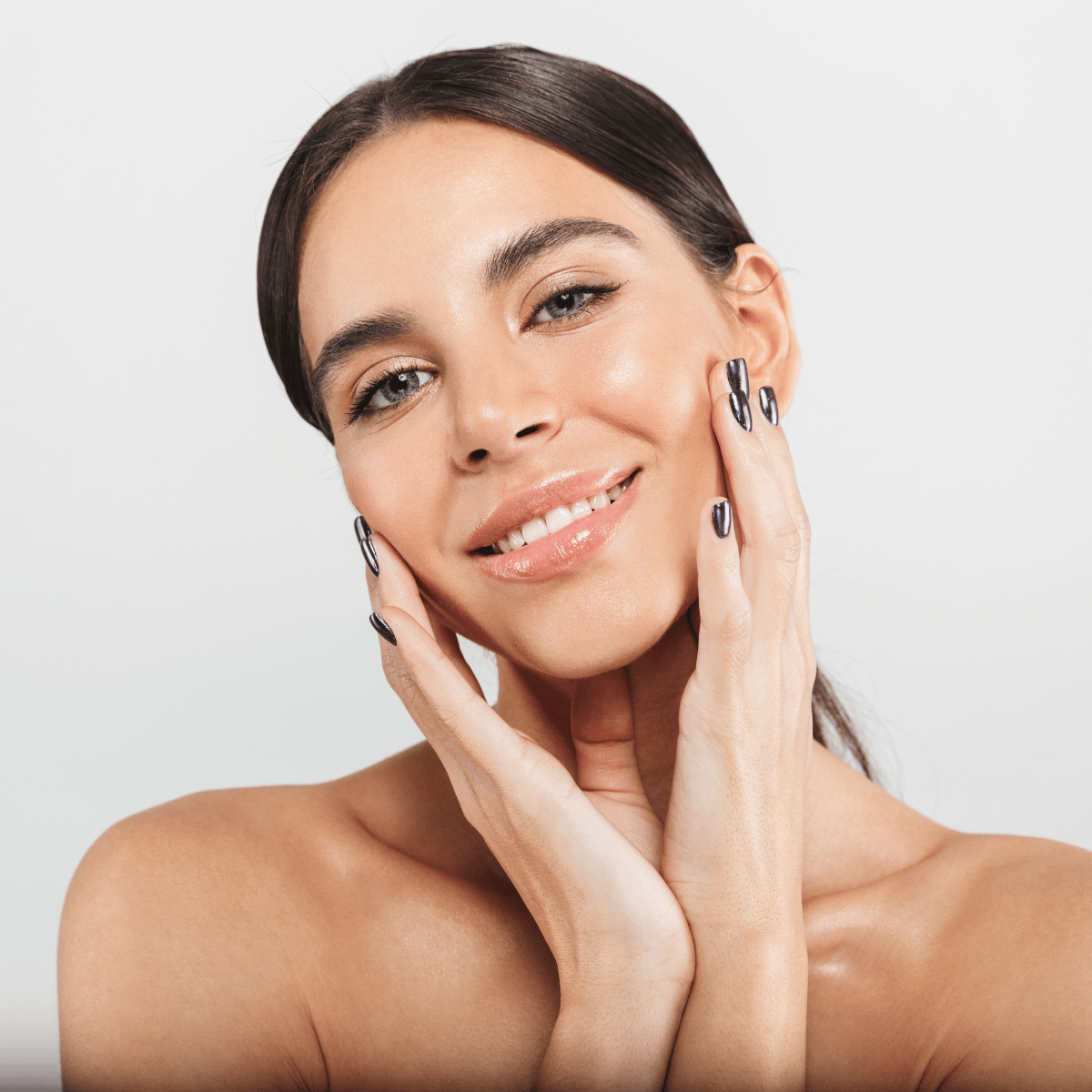 Non-Surgical Face Slimming treatment at JIA Skin Clinic Seoul