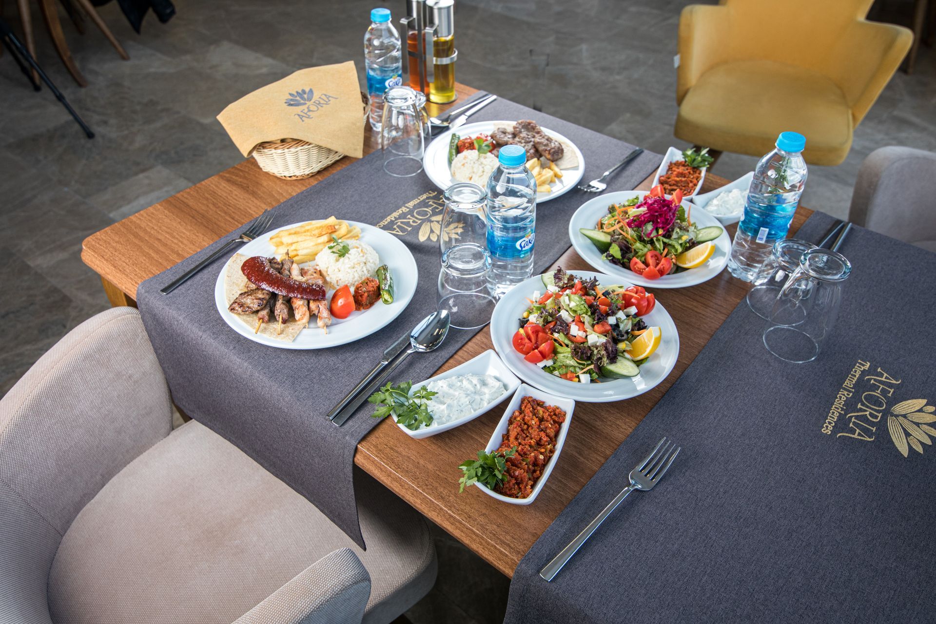 aforia thermal, restaurant