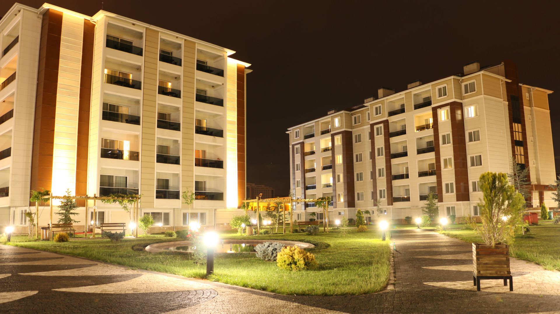 Afyon, Aforia thermal, bahçe