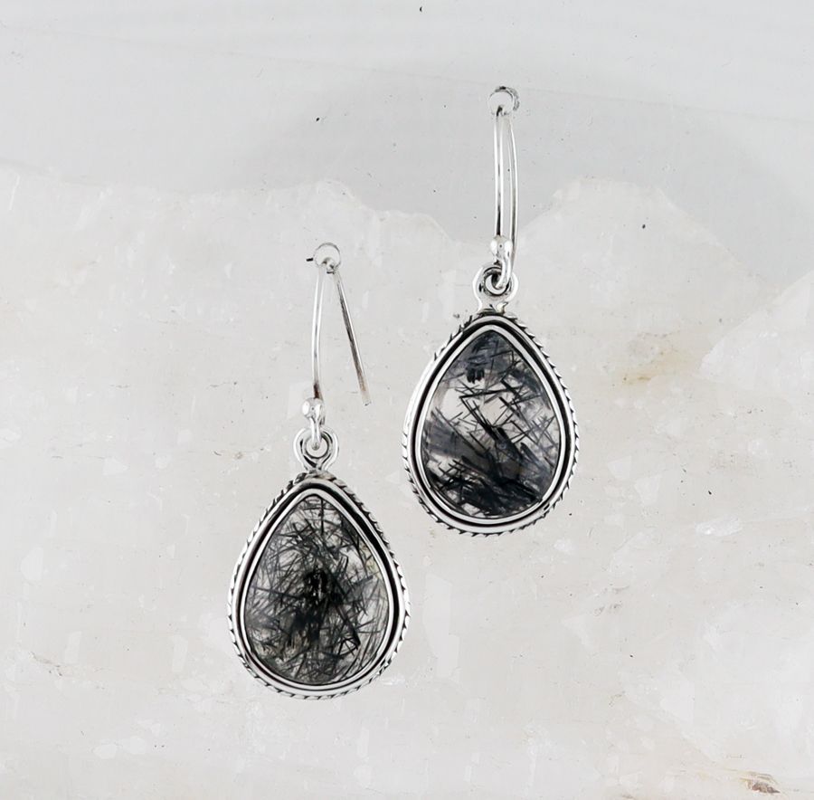 BL ER-0846 TMQ (Tourmalinated Quartz)