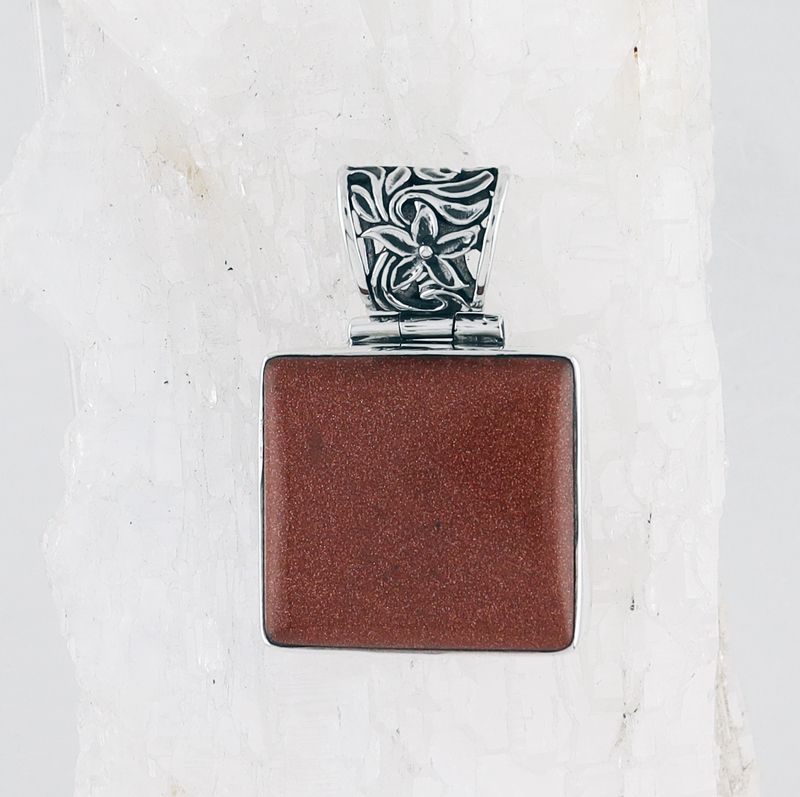 BL P-1004 GLD  (Goldstone)
