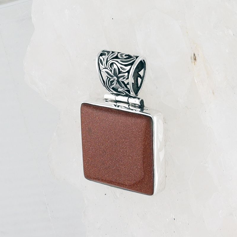 BL P-1004 GLD  (Goldstone)