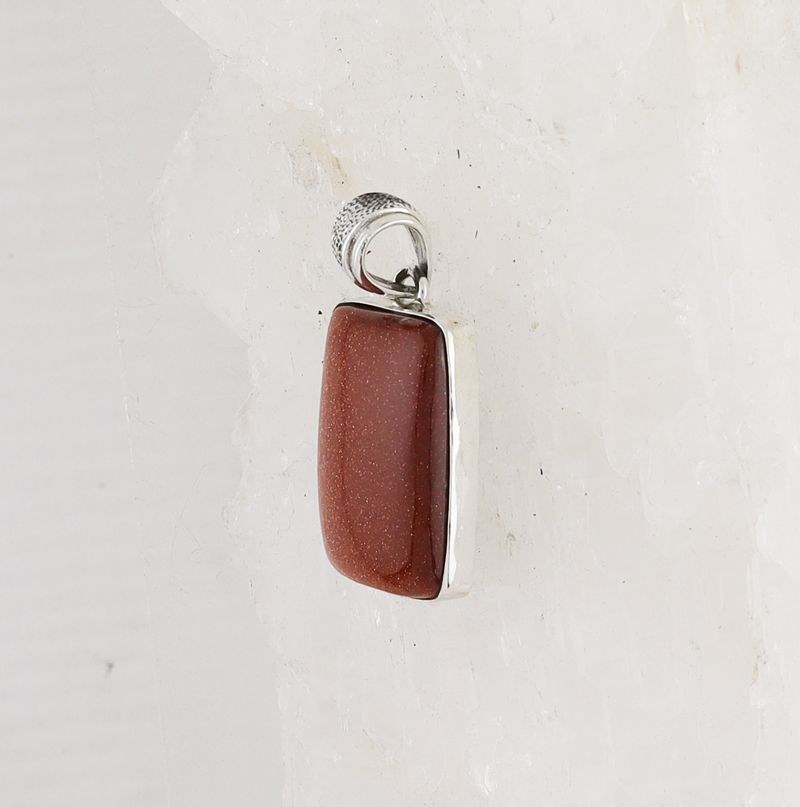 BL P-1026 GLD  (Goldstone)