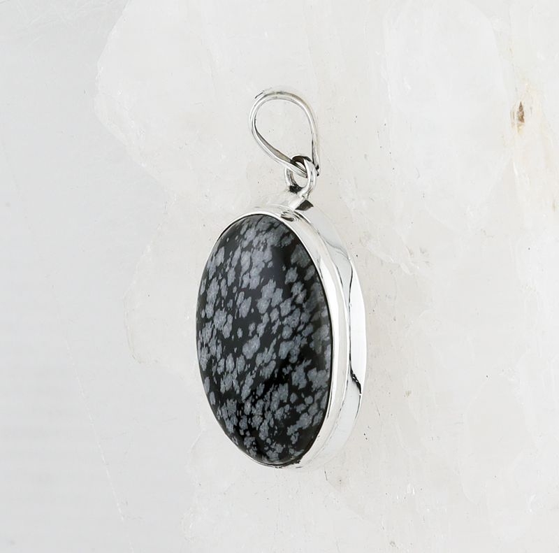 P-1805 SNOB (Snowflake Obsidian)