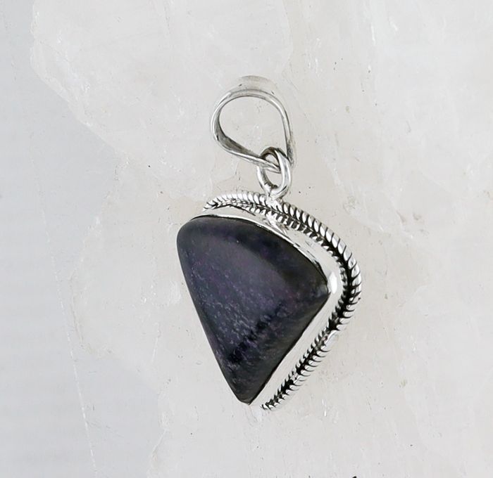 BL P-2505 SUG (Sugilite)