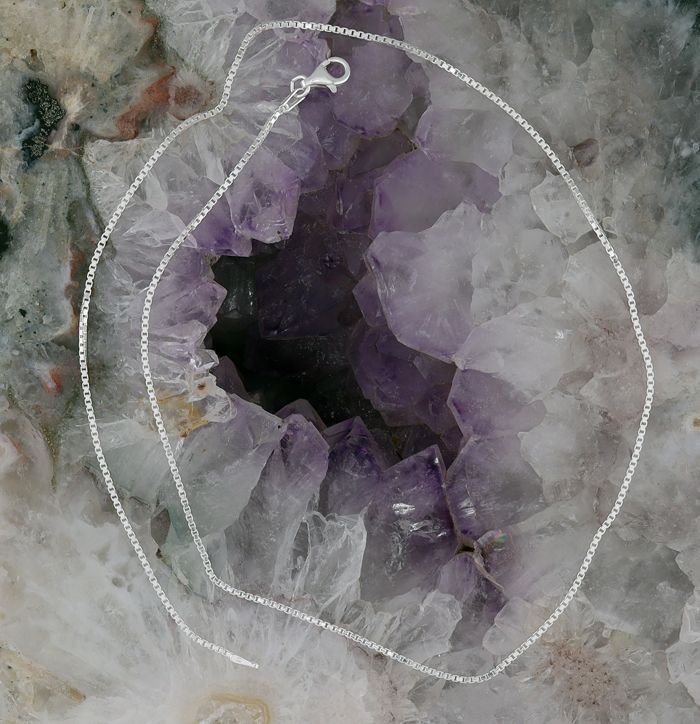 BOX 024 18