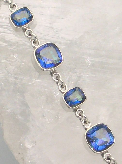 CHAR CBR-0042 BMQ (Blue Mystic Quartz)
