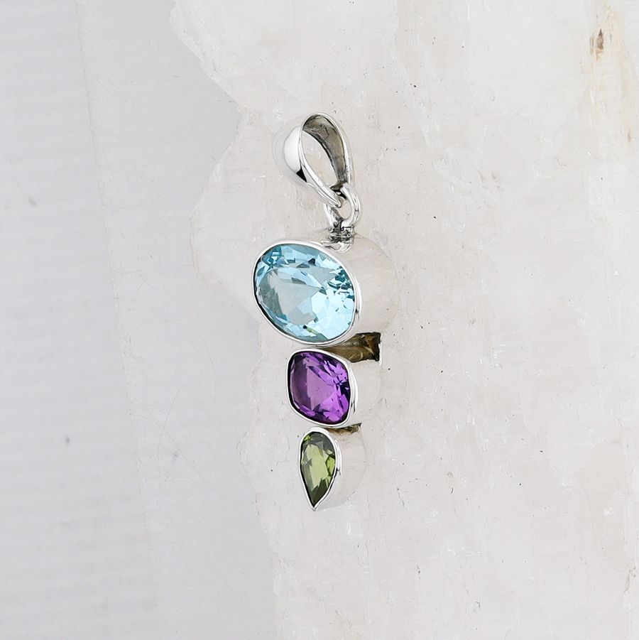 CHAR CP-0057 MLT (Blue Topaz, Amethyst, and Peridot )