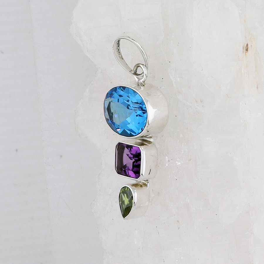 CHAR CP-0077 B MLT (Blue Topaz, Amethyst, and Peridot )